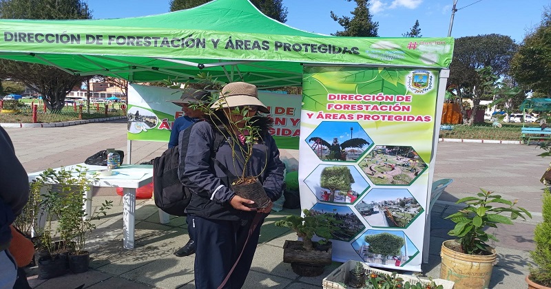 El Alto is relaunching its bottle-for-seedling eco-trade campaign